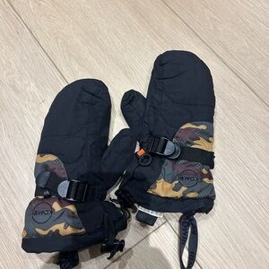 Kombi Kids' Camouflage Mittens